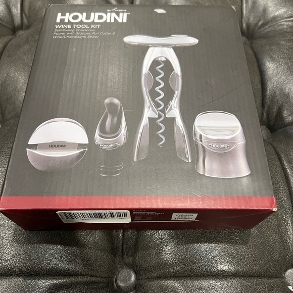 New! Wine Tool Kit With “Wine Not” Decorative Towel - Picture 2 of 7